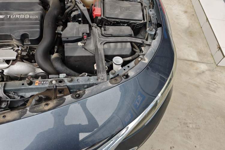 Used Chevrolet Malibu XL 2022 535T Automatic Sport Edition Engine Bay Left
