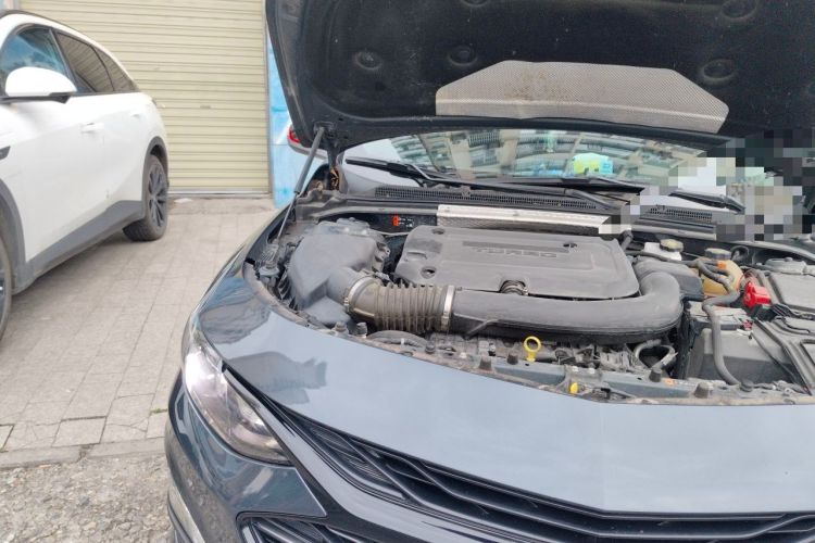 Used Chevrolet Malibu XL 2022 Redline 550T Automatic Sport Edition Engine Bay Right