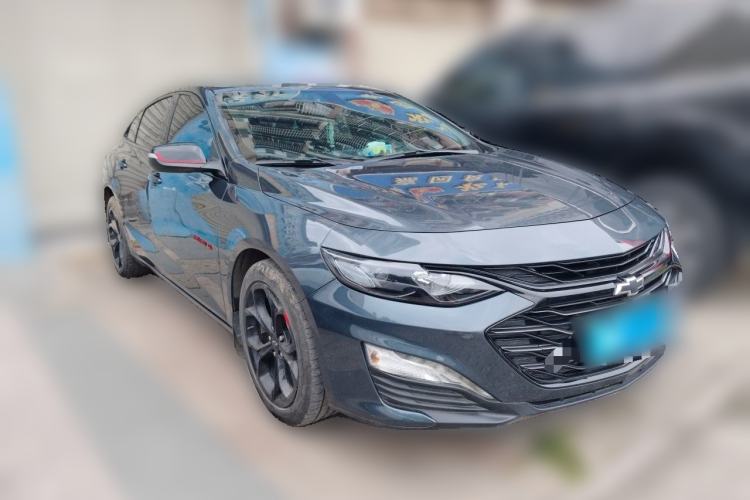 Used Chevrolet Malibu XL 2022 Redline 550T Automatic Sport Edition Front Right 45 Deg