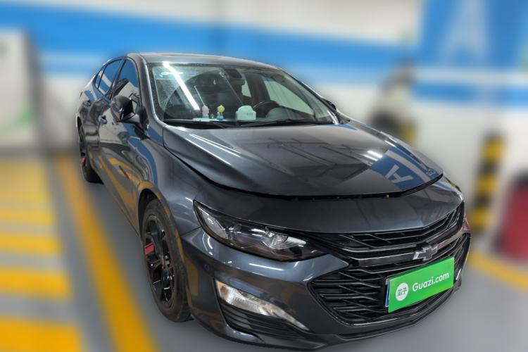 Used Chevrolet Malibu XL 2022 Redline 550T Automatic Sport Edition Front Right 45 Deg
