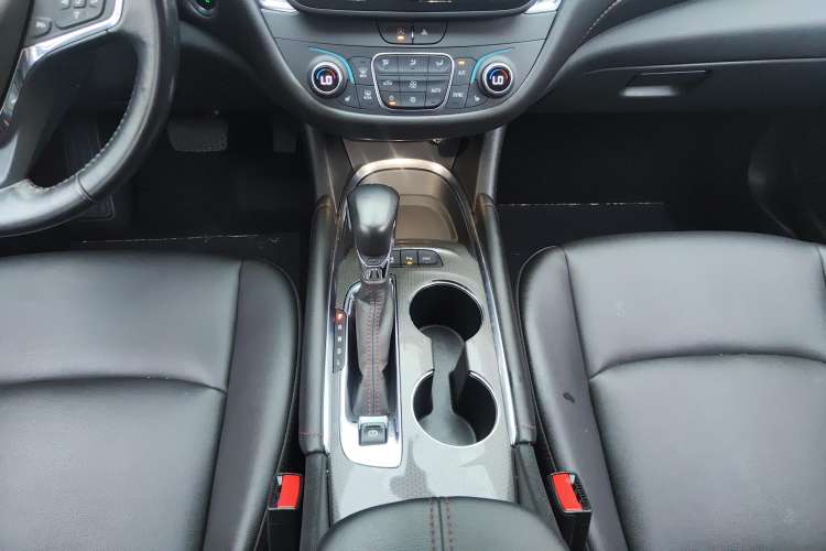 Used Chevrolet Malibu XL 2022 Redline 550T Automatic RuiLian Edition Gear Lever