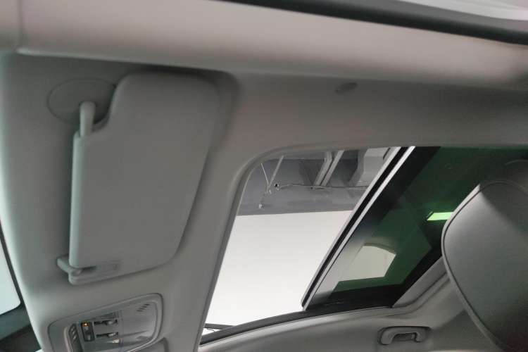 Used Chevrolet Malibu XL 2022 Redline 550T Automatic Sport Edition Headliner
