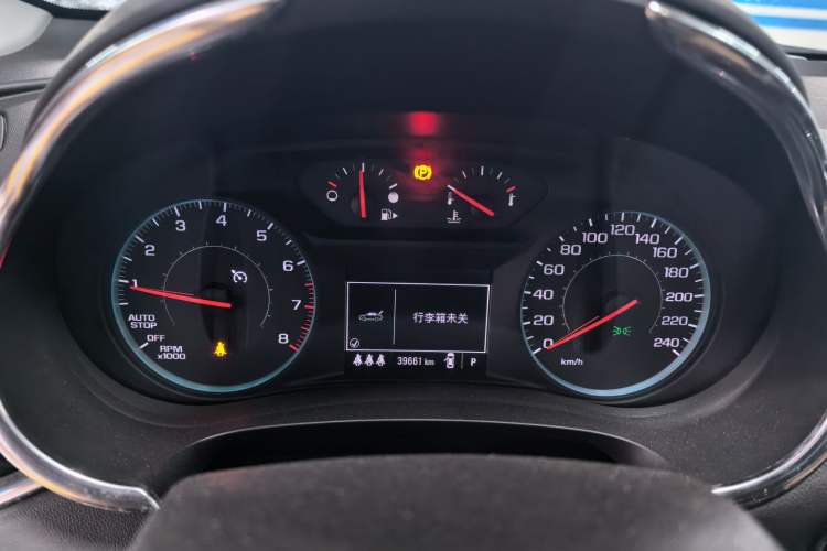Used Chevrolet Malibu XL 2022 Redline 550T Automatic Sport Edition Instrument Cluster