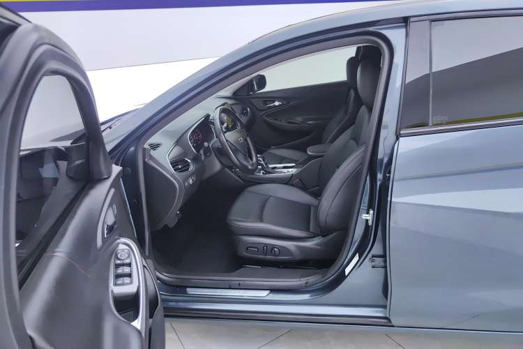 Used Chevrolet Malibu XL 2022 Redline 550T Automatic RuiLian Edition Left Front Seat