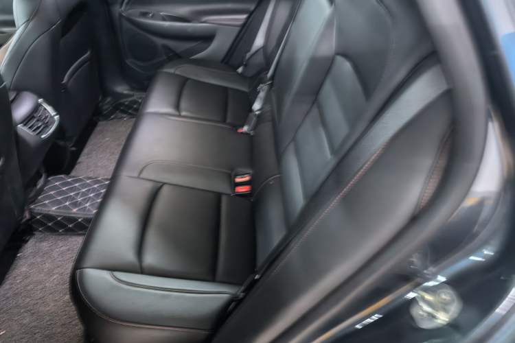 Used Chevrolet Malibu XL 2022 Redline 550T Automatic Sport Edition Left Rear Seat