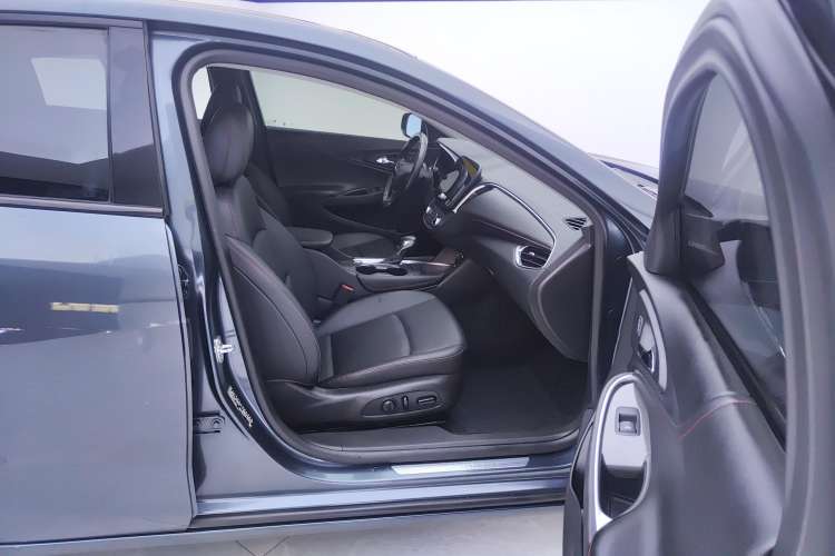 Used Chevrolet Malibu XL 2022 Redline 550T Automatic RuiLian Edition Right Front Seat
