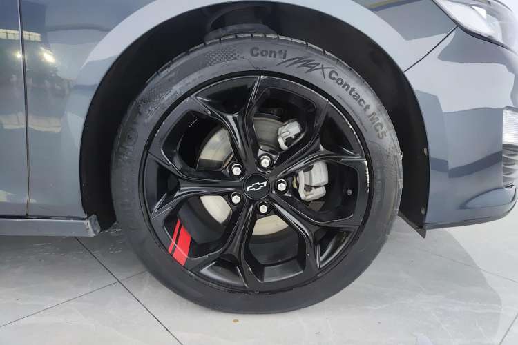 Used Chevrolet Malibu XL 2022 Redline 550T Automatic RuiLian Edition Right Front Wheel Hub