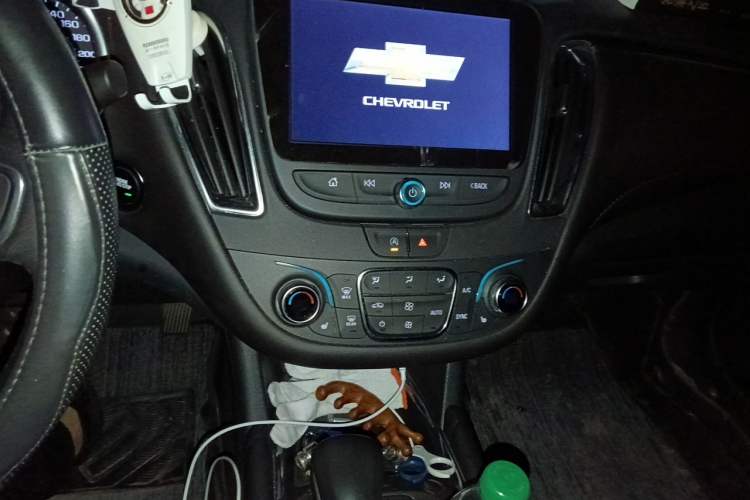 Used Chevrolet Malibu XL 2022 535T Automatic Sharp Edition Audio And AC Panel