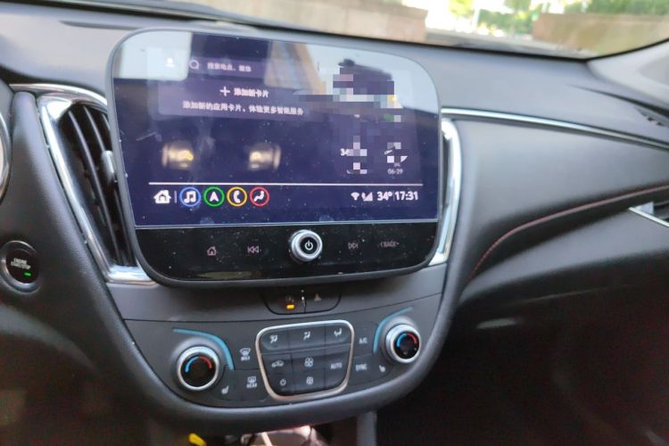 Used Chevrolet Malibu XL 2022 Redline 550T Automatic Sport Edition Audio And AC Panel