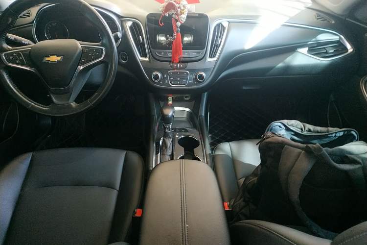 Used Chevrolet Malibu XL 2022 535T Automatic RuiLian Edition Audio And AC Panel