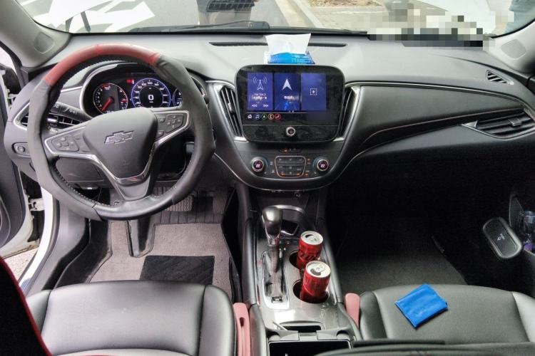 Used Chevrolet Malibu XL 2022 Redline 550T Automatic RuiLian Edition Center Console