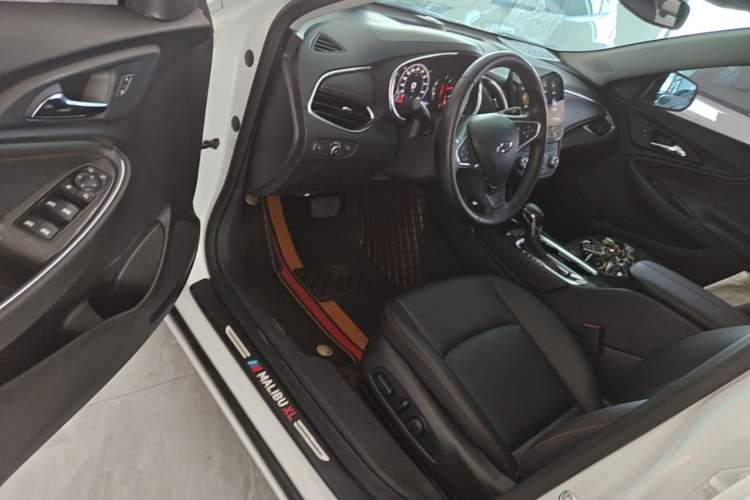 Used Chevrolet Malibu XL 2022 Redline 550T Automatic RuiLian Edition Driver Seat