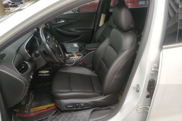 Used Chevrolet Malibu XL 2022 535T Automatic Sport Edition Driver Seat
