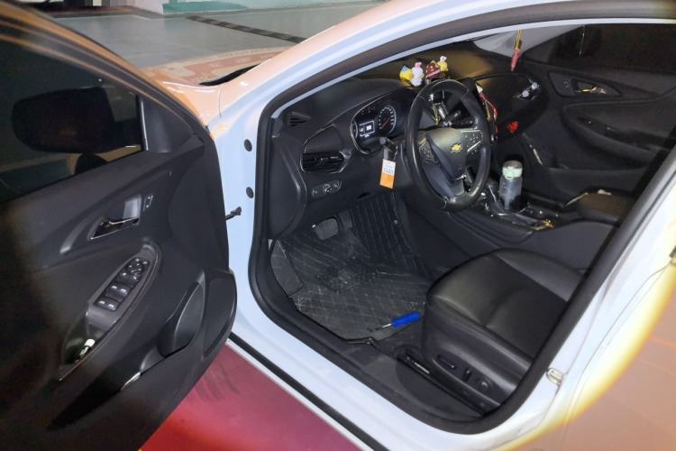 Used Chevrolet Malibu XL 2022 535T Automatic Sport Edition Driver Seat