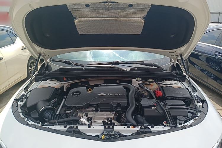 Used Chevrolet Malibu XL 2022 535T Automatic Sport Edition Engine Bay