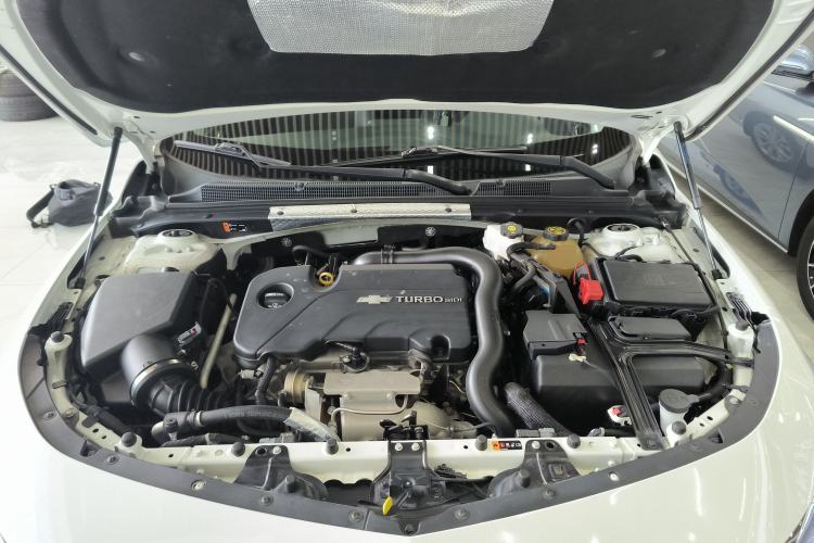 Used Chevrolet Malibu XL 2022 535T Automatic Sport Edition Engine Bay