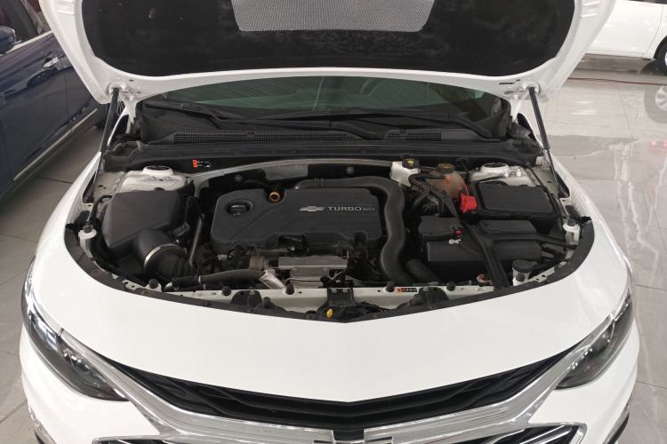 Used Chevrolet Malibu XL 2022 535T Automatic Sport Edition Engine Bay