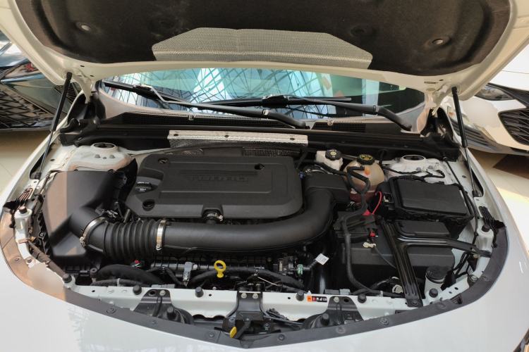 Used Chevrolet Malibu XL 2022 Redline 550T Automatic Sport Edition Engine Bay