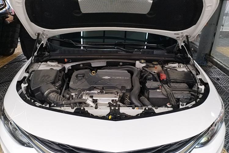 Used Chevrolet Malibu XL 2022 535T Automatic Sport Edition Engine Bay