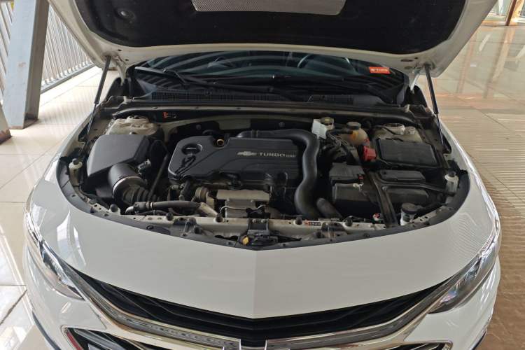 Used Chevrolet Malibu XL 2022 535T Automatic Sport Edition Engine Bay