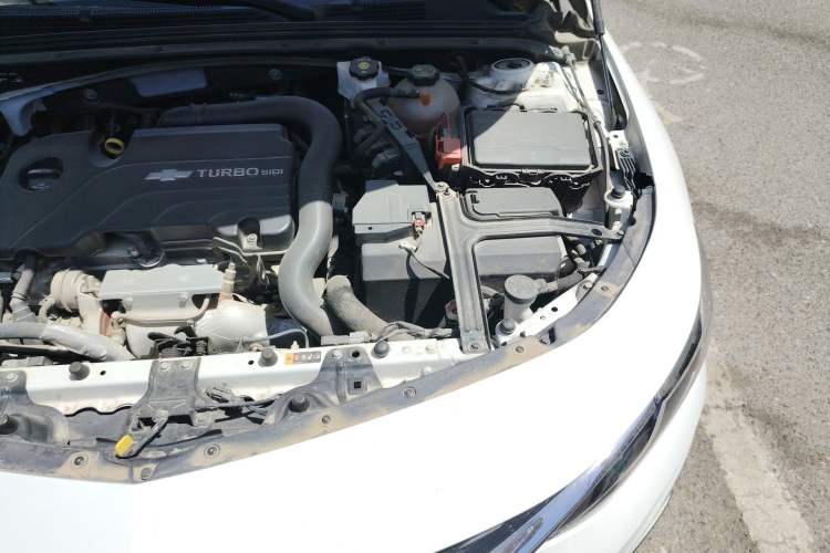 Used Chevrolet Malibu XL 2022 535T Automatic Sport Edition Engine Bay Left