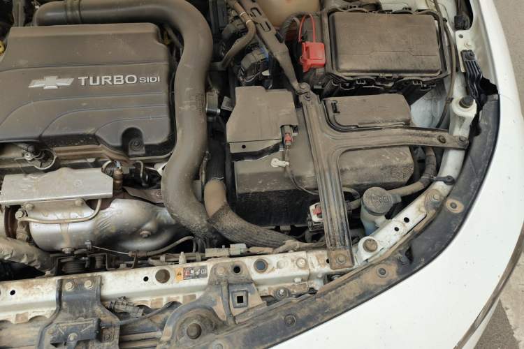 Used Chevrolet Malibu XL 2022 535T Automatic Sport Edition Engine Bay Left