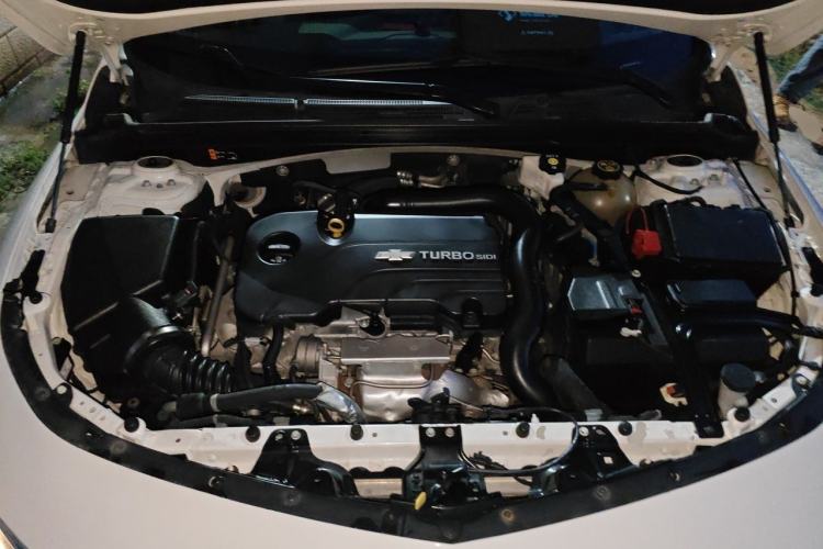 Used Chevrolet Malibu XL 2022 535T Automatic Sport Edition Engine Bay