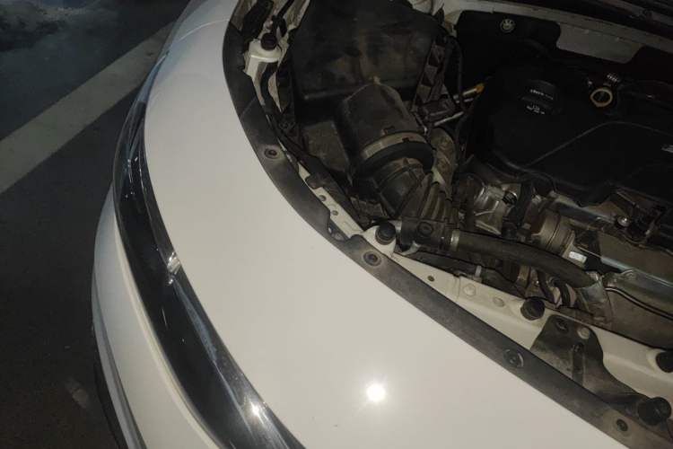 Used Chevrolet Malibu XL 2022 535T Automatic Sport Edition Engine Bay Right