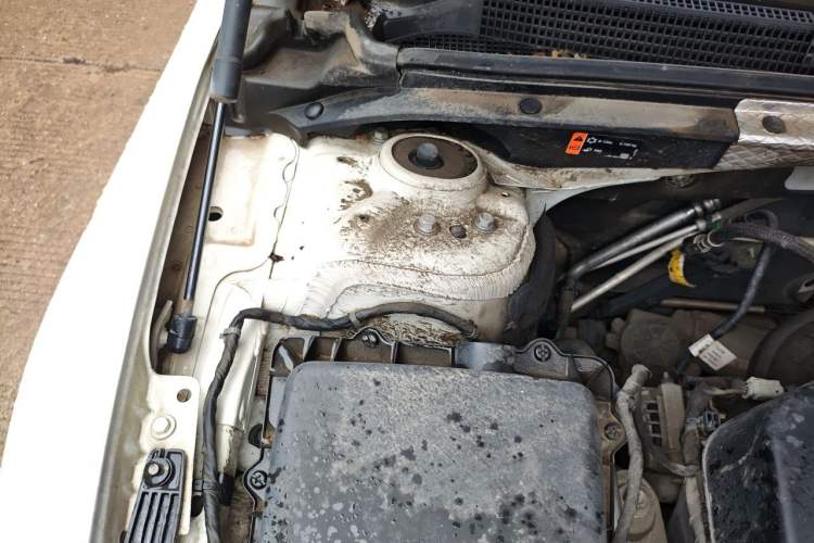 Used Chevrolet Malibu XL 2022 535T Automatic Sport Edition Engine Bay Right