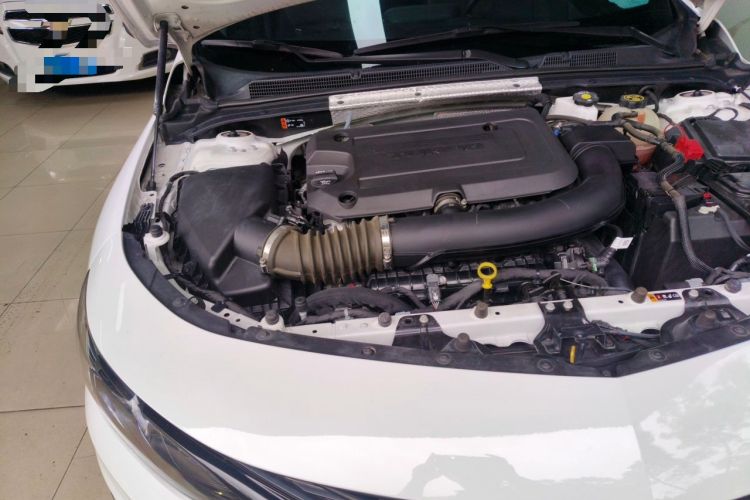 Used Chevrolet Malibu XL 2022 Redline 550T Automatic Sport Edition Engine Bay Right