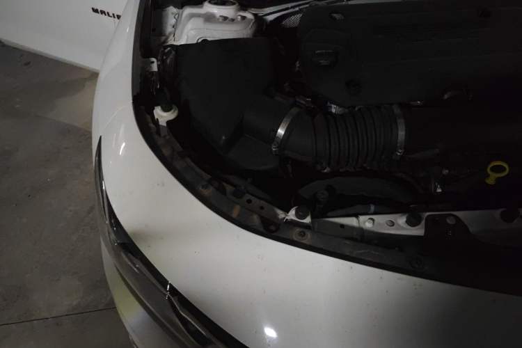 Used Chevrolet Malibu XL 2022 Redline 550T Automatic Sport Edition Engine Bay Right