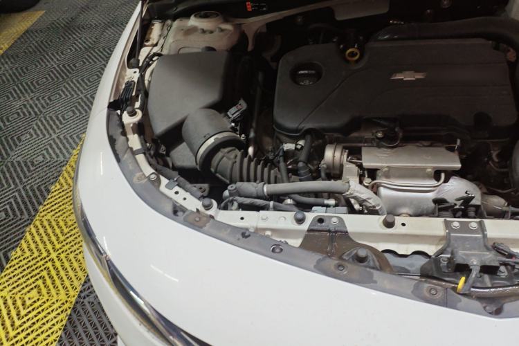 Used Chevrolet Malibu XL 2022 535T Automatic Sport Edition Engine Bay Right