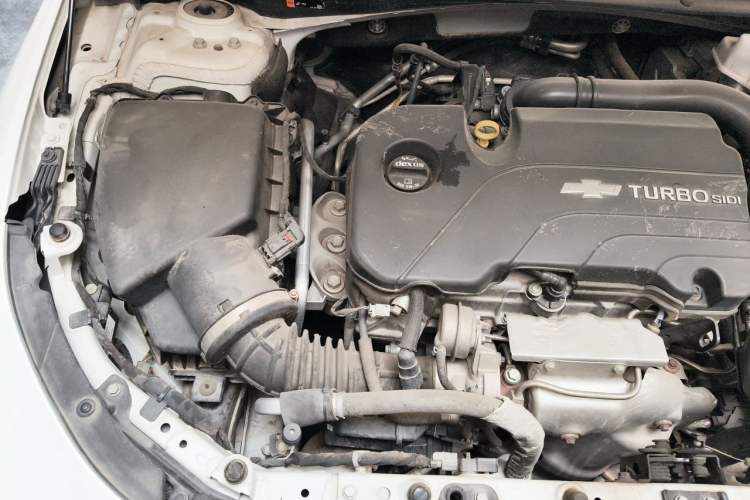 Used Chevrolet Malibu XL 2022 535T Automatic Sport Edition Engine Bay Right