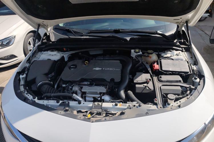 Used Chevrolet Malibu XL 2022 535T Automatic Sport Edition Engine Bay