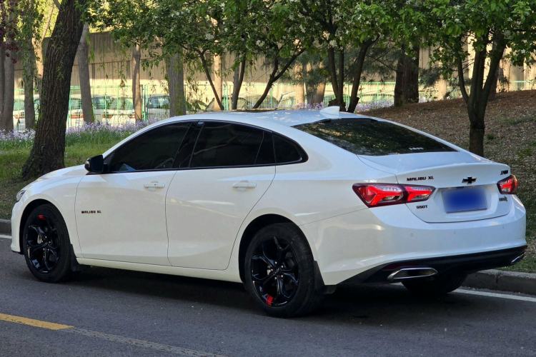Used Chevrolet Malibu XL 2022 Redline 550T Automatic Sport Edition Exterior 3