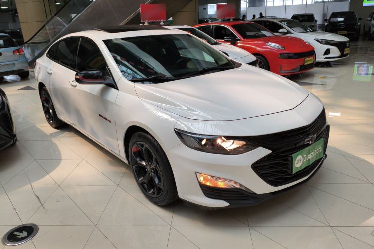 Used Chevrolet Malibu XL 2022 Redline 550T Automatic Sport Edition Front Right 45 Deg