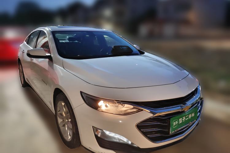 Used Chevrolet Malibu XL 2022 535T Automatic Sport Edition Front Right 45 Deg