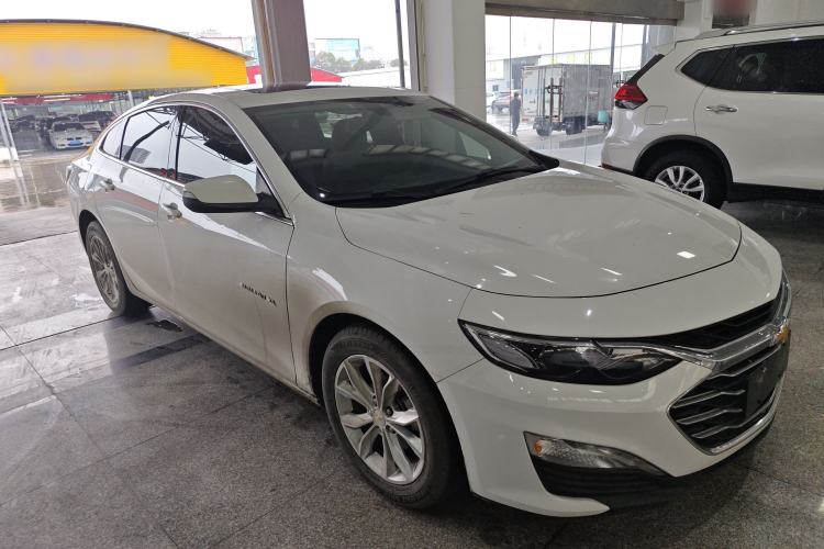 Used Chevrolet Malibu XL 2022 535T Automatic Sport Edition Front Right 45 Deg