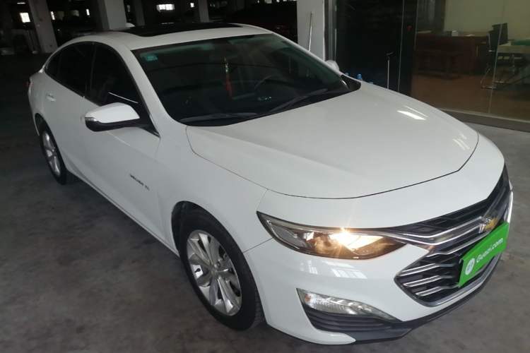 Used Chevrolet Malibu XL 2022 535T Automatic Sport Edition Front Right 45 Deg