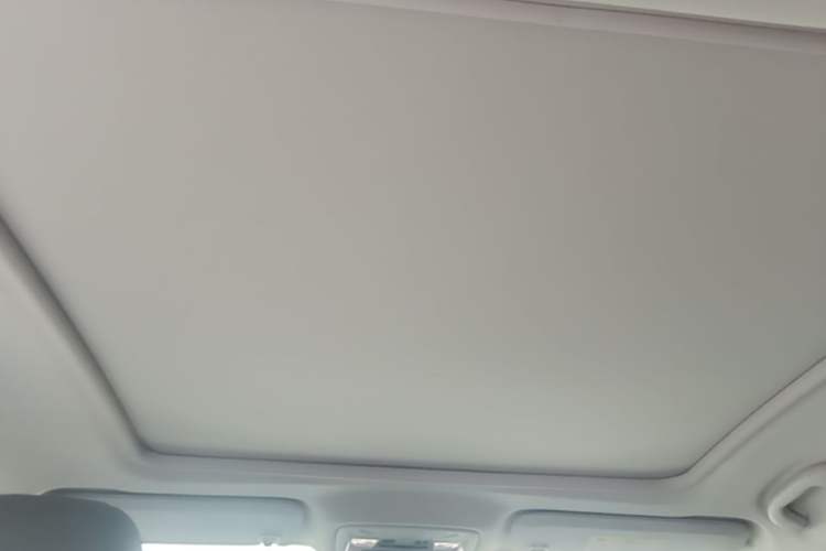 Used Chevrolet Malibu XL 2022 535T Automatic Sport Edition Headliner