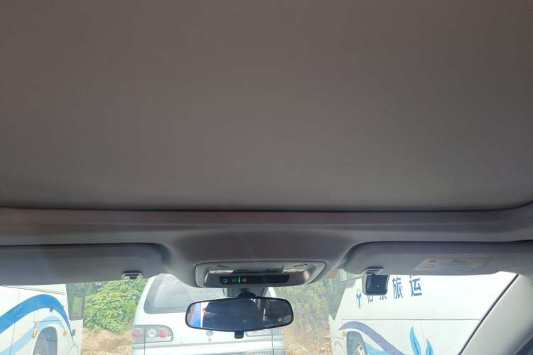 Used Chevrolet Malibu XL 2022 535T Automatic Sport Edition Headliner