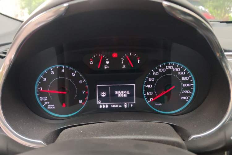 Used Chevrolet Malibu XL 2022 Redline 550T Automatic Sport Edition Instrument Cluster