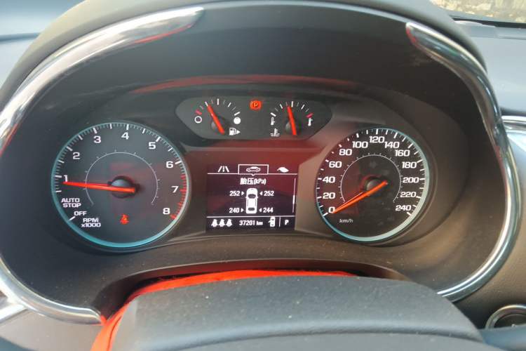 Used Chevrolet Malibu XL 2022 Redline 550T Automatic Sharp Edition – 110th Anniversary Model Instrument Cluster