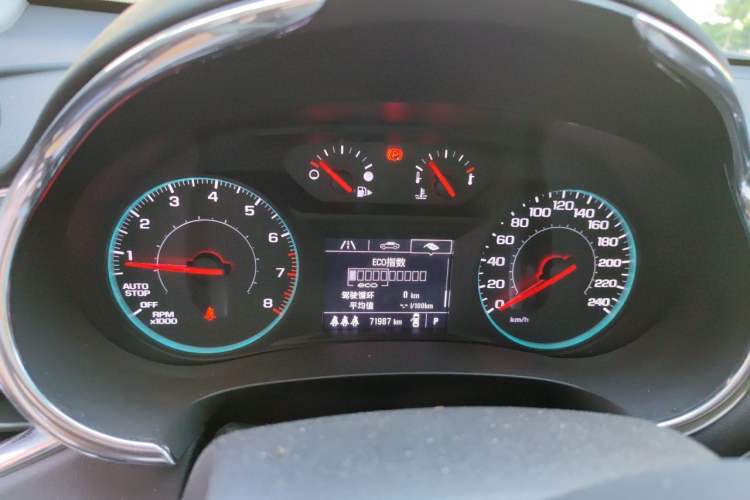Used Chevrolet Malibu XL 2022 Redline 550T Automatic Sport Edition Instrument Cluster
