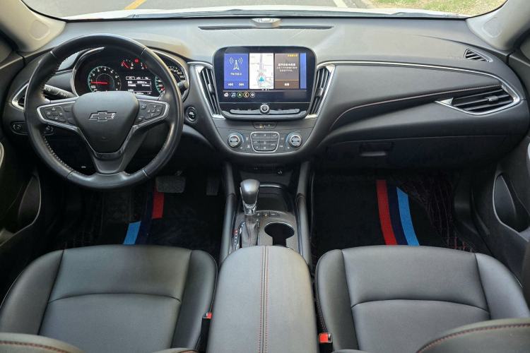 Used Chevrolet Malibu XL 2022 Redline 550T Automatic Sport Edition Interior 2