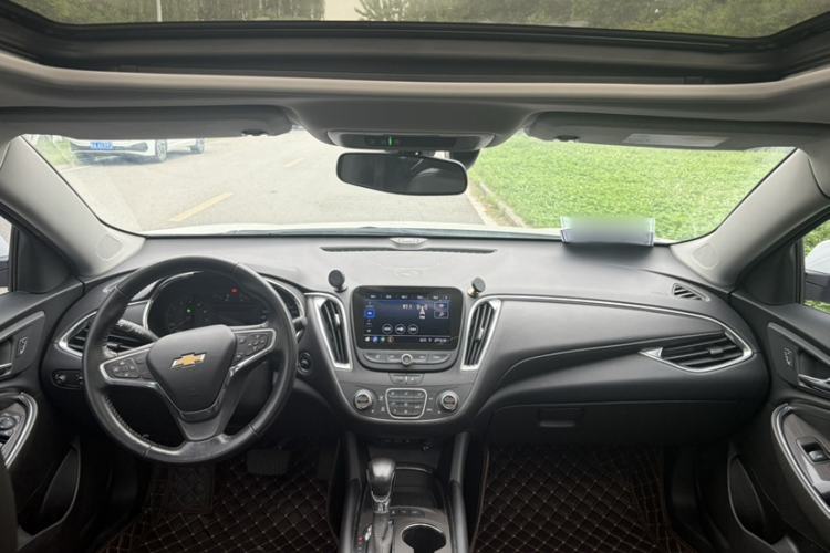 Used Chevrolet Malibu XL 2022 535T Automatic Sport Edition Interior 3