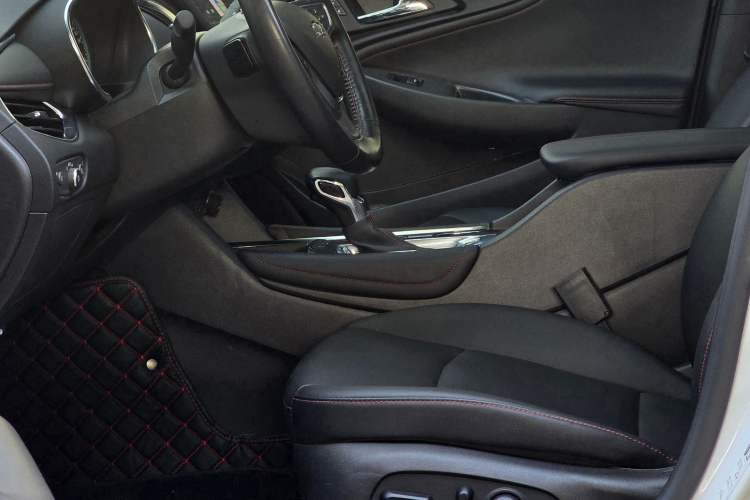Used Chevrolet Malibu XL 2022 Redline 550T Automatic Sport Edition Interior 3