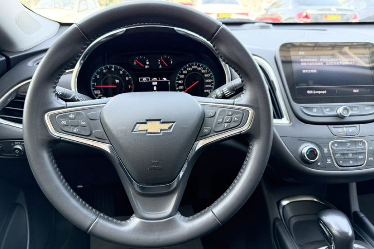 Used Chevrolet Malibu XL 2022 535T Automatic Sport Edition Interior 3
