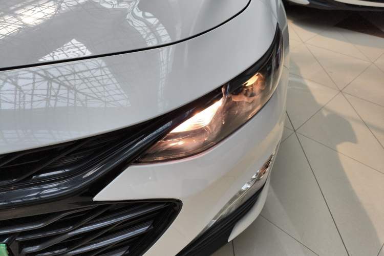 Used Chevrolet Malibu XL 2022 Redline 550T Automatic Sport Edition Left Front Headlight