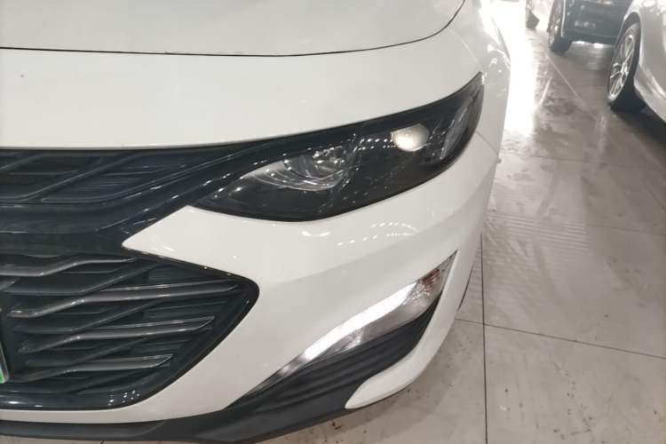 Used Chevrolet Malibu XL 2022 Redline 550T Automatic Sport Edition Left Front Headlight
